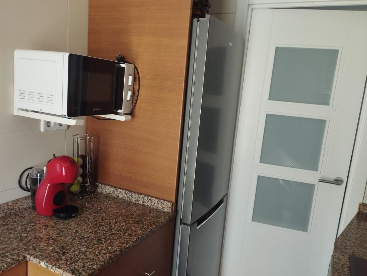 Atico Frente Al Mar Con Parking Para 5 Personas Apartment Calafell Ngoại thất bức ảnh